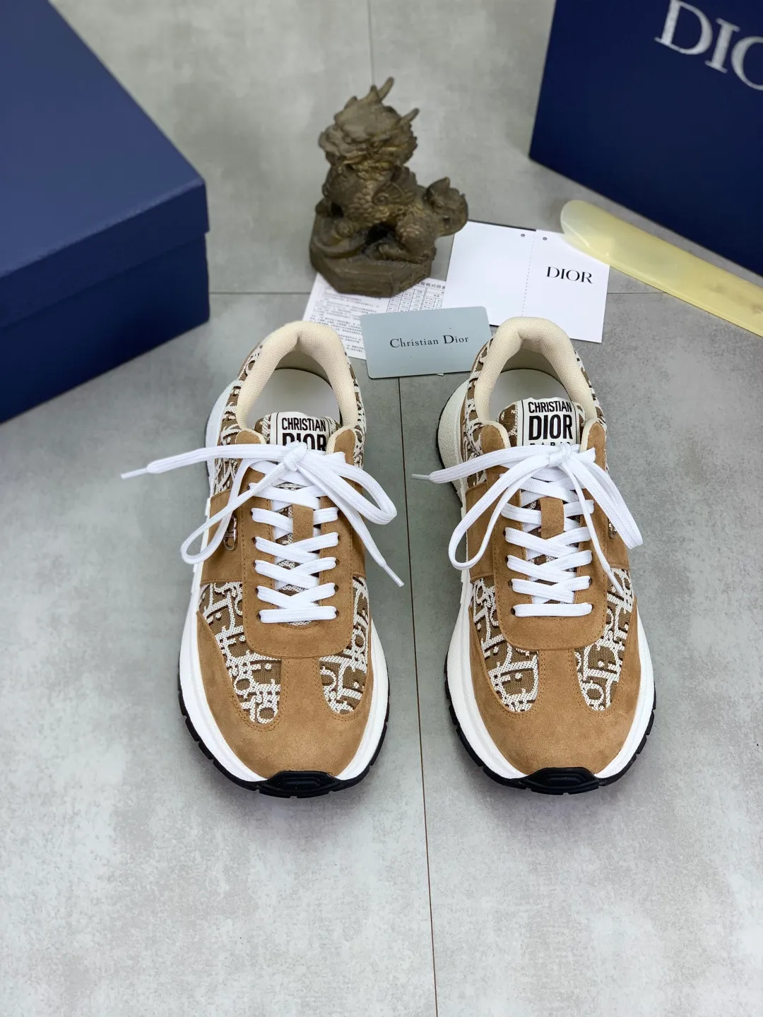 Men's Men's Shoes💰P440💰[New Style]🆘[Dior] 2025 Dior Original Lace-up Low-top Men's Shoes Classic casual shoes 🔥This model is the official classic model, with high quality and made by famous original designers. It is made of high-quality cowhide with original materials➕comfortable and breathable mesh lining➕pigskin insole. The perfect last shape and generous and fashionable design have attracted many consumers and are suitable for drivers to drive🚗. What you want is the best quality in the market. Color: seven colors. Code number: 38--44 (45 46 customized)